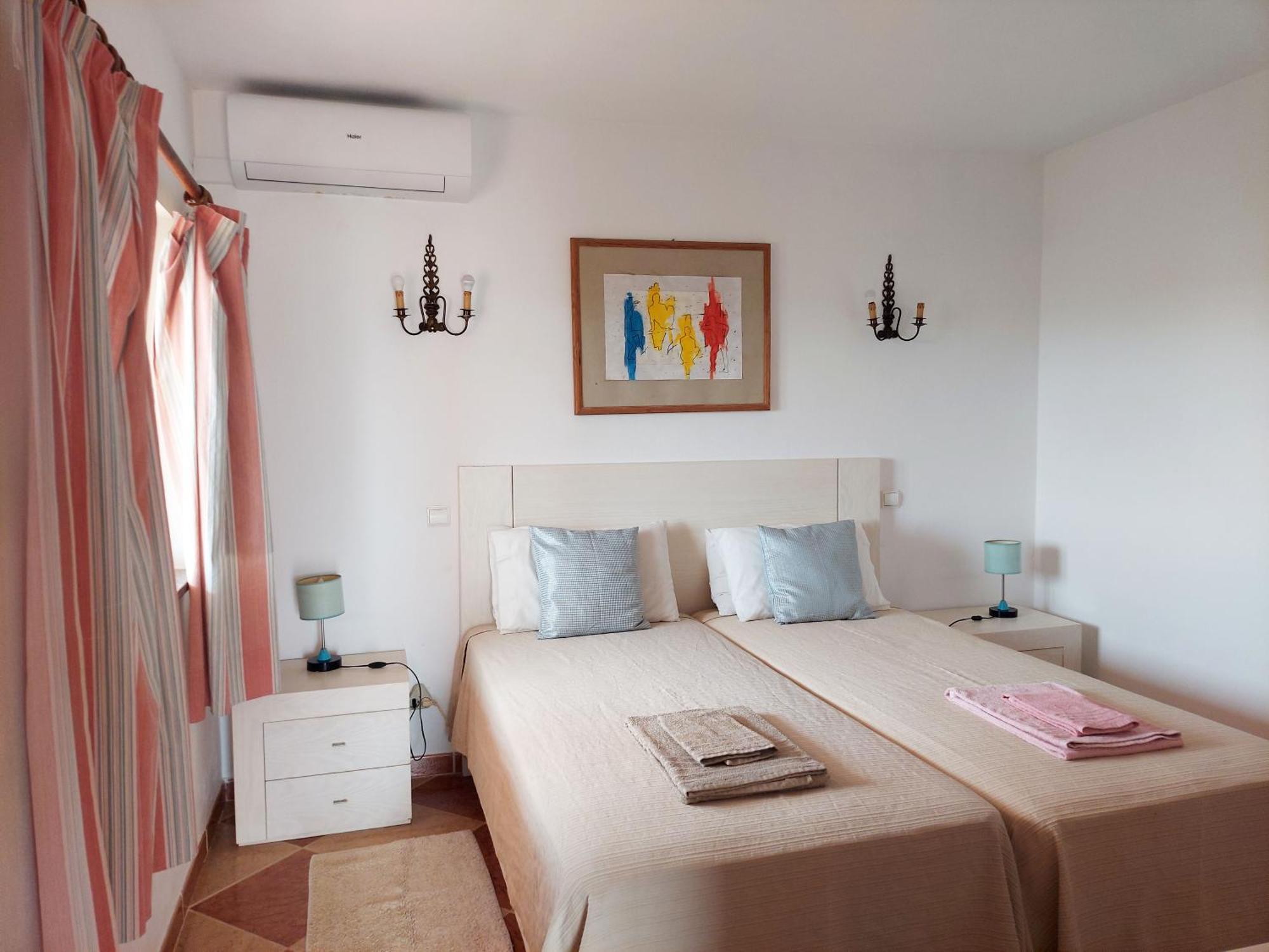 Vivenda Os Silvas Hotel Odiáxere Szoba fotó